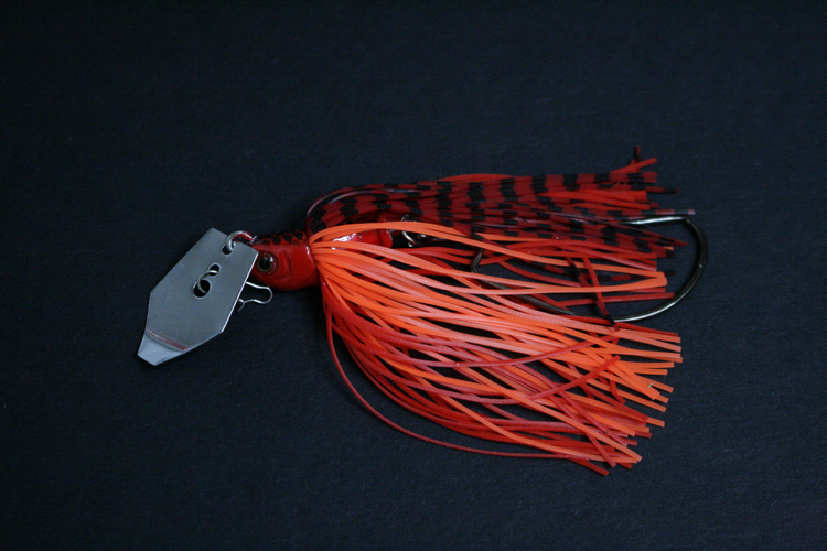 Chatterbait Red/Black 10cm 14g